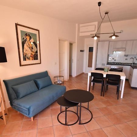 Appartamento Route 25 - Vista Mare - Cavoli Spiaggia di Cavoli Esterno foto