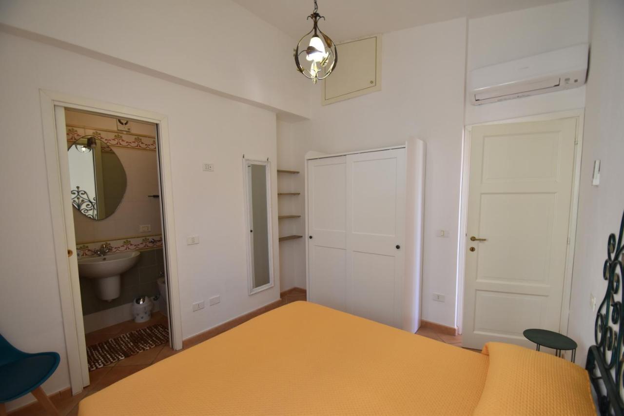 Appartamento Route 25 - Vista Mare - Cavoli Spiaggia di Cavoli Esterno foto