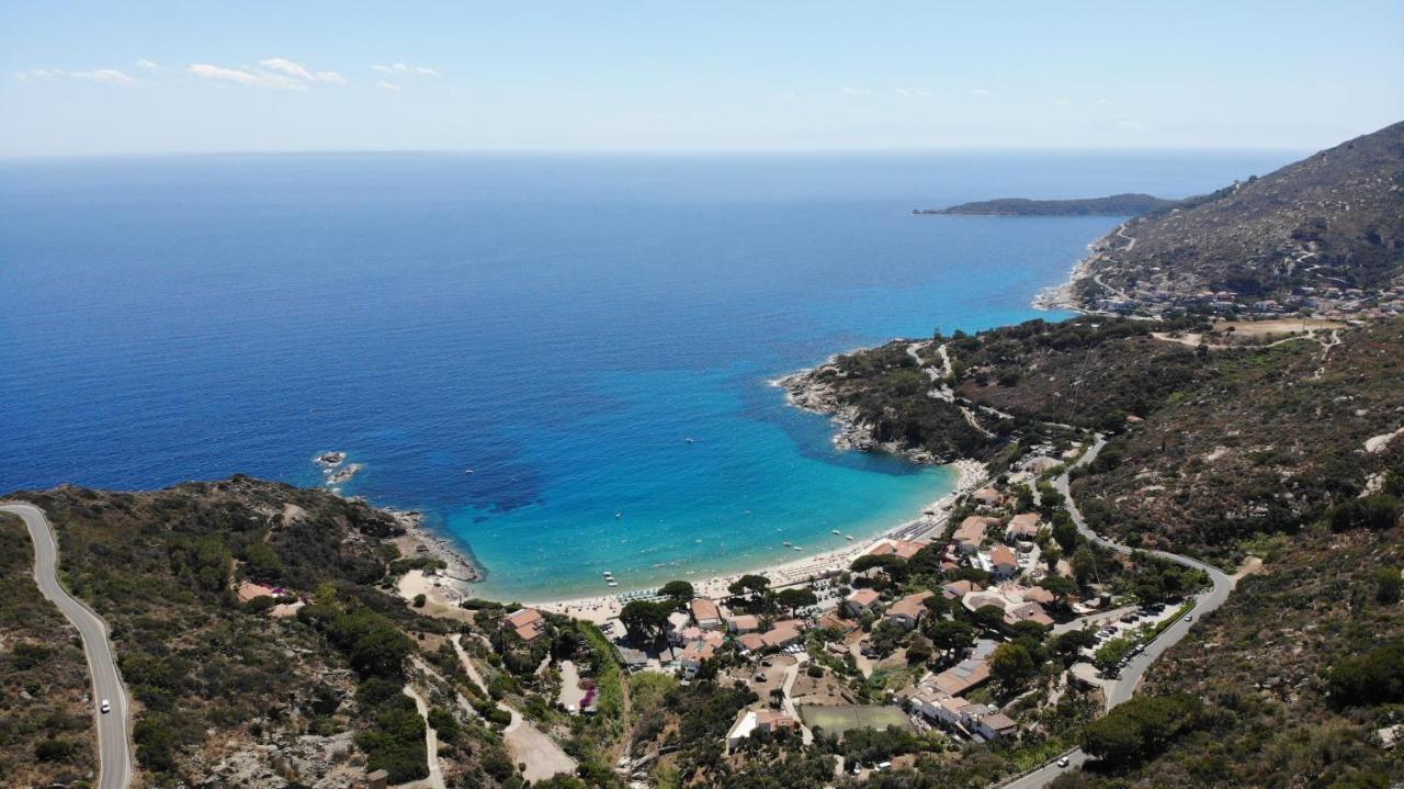 Appartamento Route 25 - Vista Mare - Cavoli Spiaggia di Cavoli Esterno foto