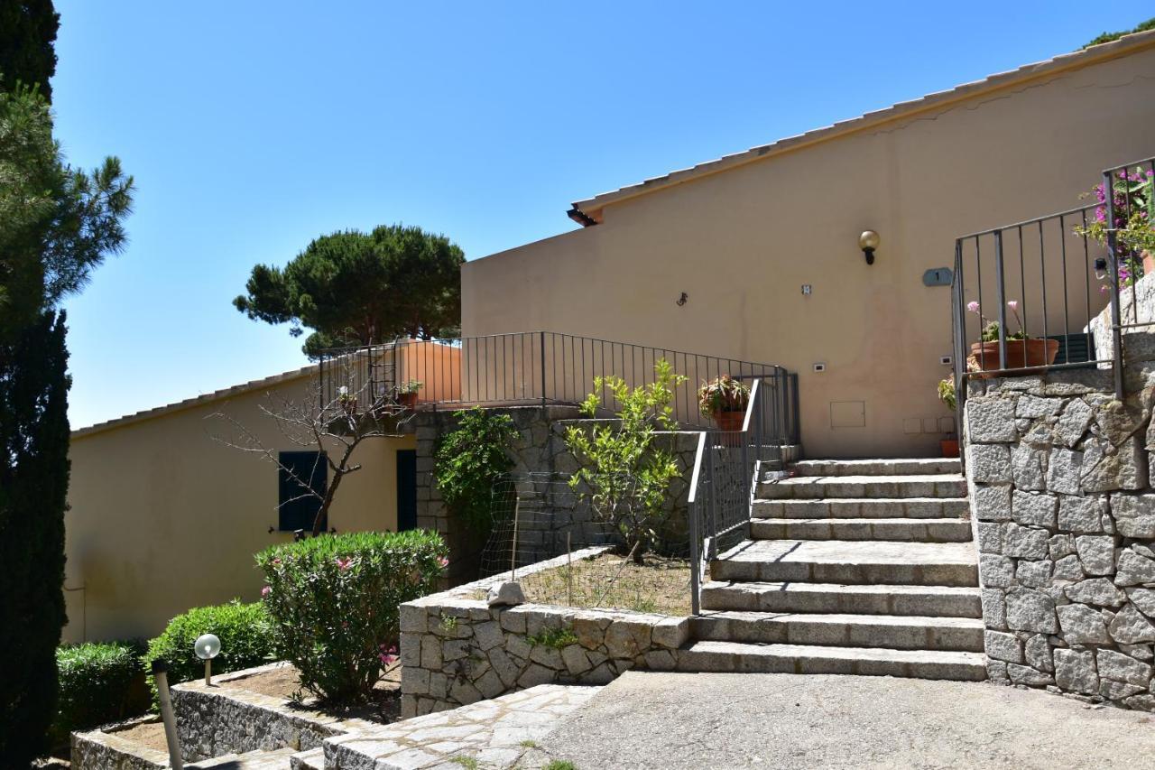 Appartamento Route 25 - Vista Mare - Cavoli Spiaggia di Cavoli Esterno foto